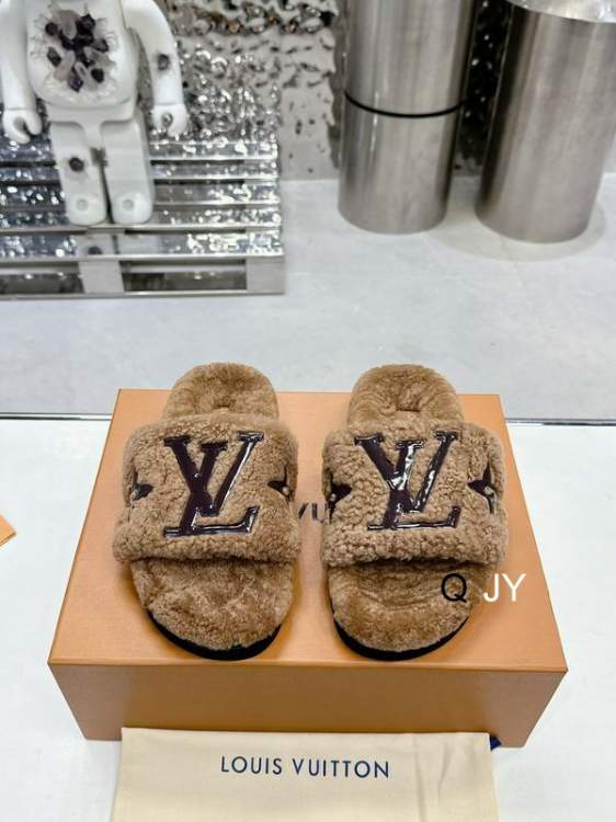 Picture of Louis Vuitton Shoes _SKULVsz35-40JY010212737